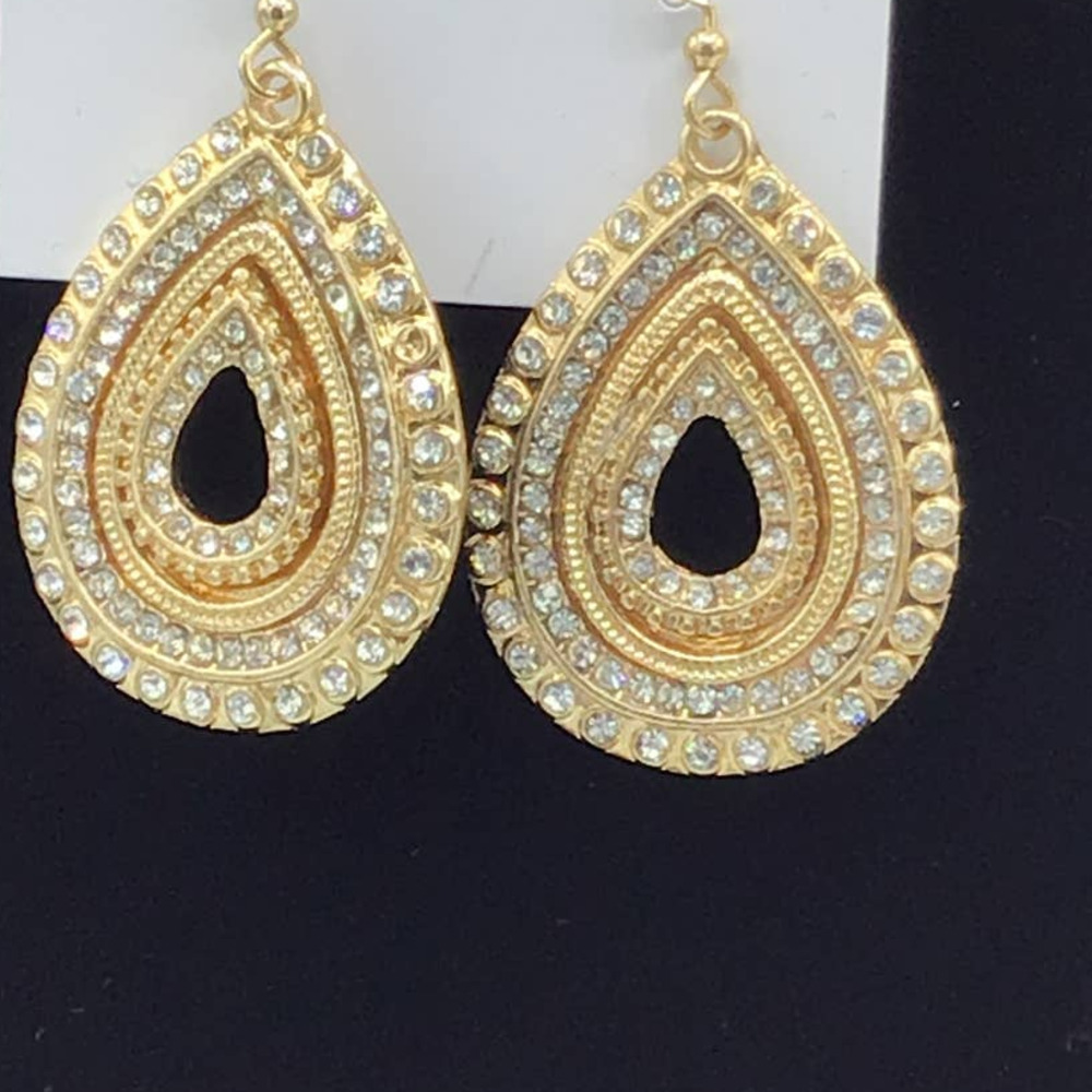 Gold and Rhinestone Tear Drop Earrings‎
